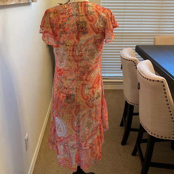 Super cute. Size small. - Picture 2 of 4